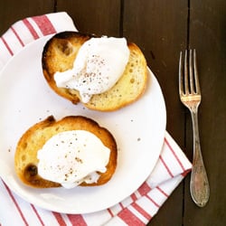 How to Poach Eggs