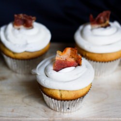 Maple Bacon Cupcakes