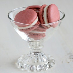 Red Velvet Macarons
