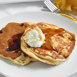 Peanut Butter Banana Chocolate Pancakes
