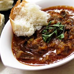 Beef Stew with Marjoram and Apple