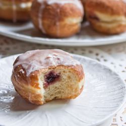 Polish Doughnuts – Pączki