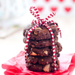 Carob and Almond Cookies