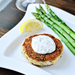 Crab Cakes with Tartar Sauce