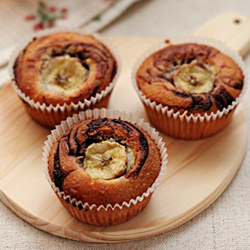 Banana Chocolate-Swirl Cupcakes