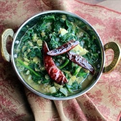 Spinach Cooked in Red Lentils