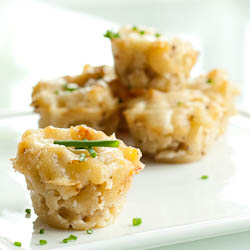 French Onion Mac and Cheese Muffins