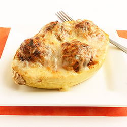 Spaghetti Squash & Meatball-Gratin