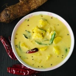 Chembu Curry /Taro Curry