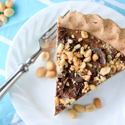 Banana Peanut Butter Chocolate Pie