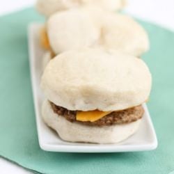 Steamed Biscuit Sandwiches