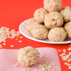 Peanut Butter Coconut Energy Bites