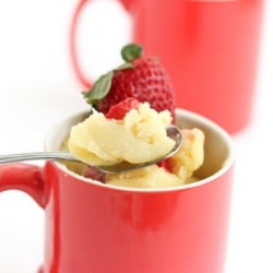 Light Strawberry Mug Cake