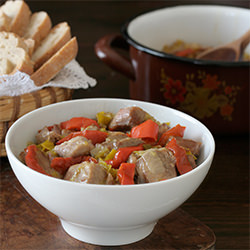 Turkey with Leek and Red Pepper