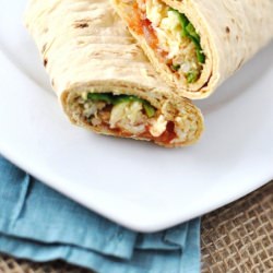 Quinoa & Egg Breakfast Wrap