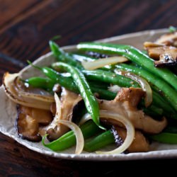 Green Bean and Mushroom Stir Fry