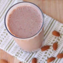 Strawberry Crunch Smoothie