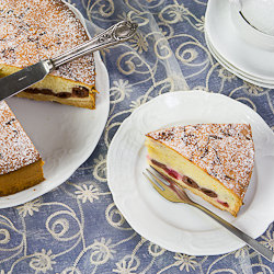 Viennese Cake with Cherries