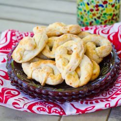 Cheesy Pretzels