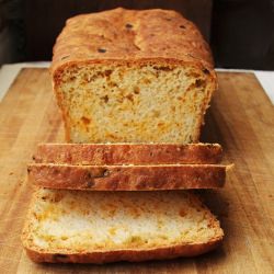 Cheddar and Chilies Bread