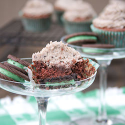 Mint Oreo Cupcakes
