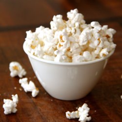 Olive Oil & Rosemary Popcorn