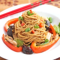 Stir-Fry Noodles with Chicken