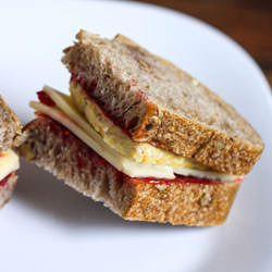 Tempeh Sandwich