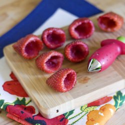 Cheesecake-Filled Strawberries