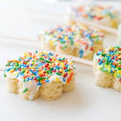 Sugar Cookie Bar Pops