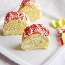 Sponge Roll with Mascarpone Cream