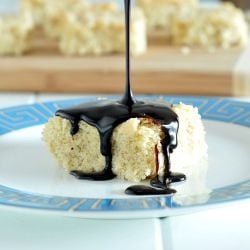 Fluffy Irish Cream Blondies