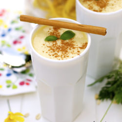 Mango, Cinnamon & Basil Smoothie