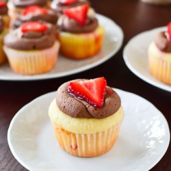 Strawberry Crepe Cupcakes
