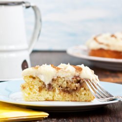 Cinnamon Roll Cake
