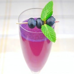 Blueberry-Pineapple Champagne