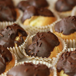 Chocolate Cream Puffs