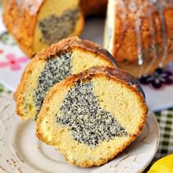 Lemon Poppy Seed Pound Cake
