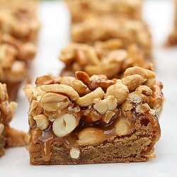 Butterscotch Blondies with Caramel