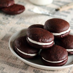 Chocolate Marshmallow Whoopie Pies