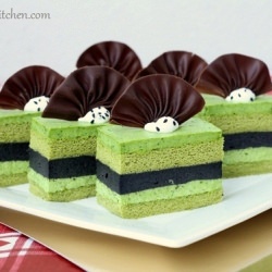 Green Tea & Black Sesame Mousse