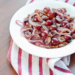Red Grape and Onion Salad