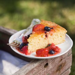 Cornmeal Cake with Berries