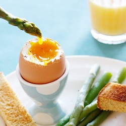 Eggs and Soldiers with Asparagus