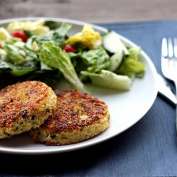 Quinoa Cakes with Lemon and Parsley