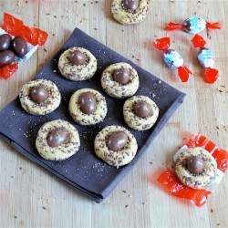 Kinder Thumbprint Cookies