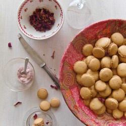 Rose Macarons