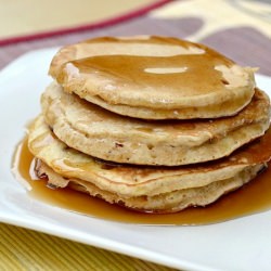 Whole Wheat Banana Pancakes