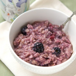 Blackberry Cardamom Oatmeal