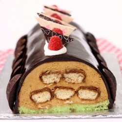 Unseasonal Buche de Noel